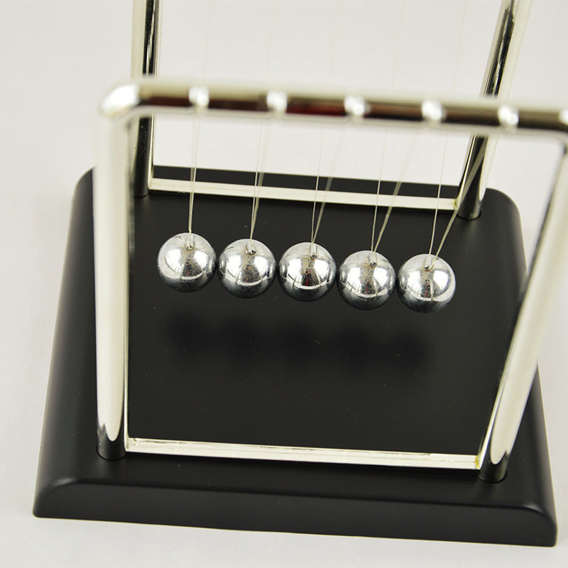 Newton Swinging Metal Ball